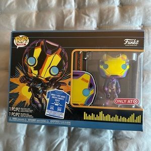 Funko Pop Tee and Pop Bundle. 2XL Tee and Blacklight Rescue Pop